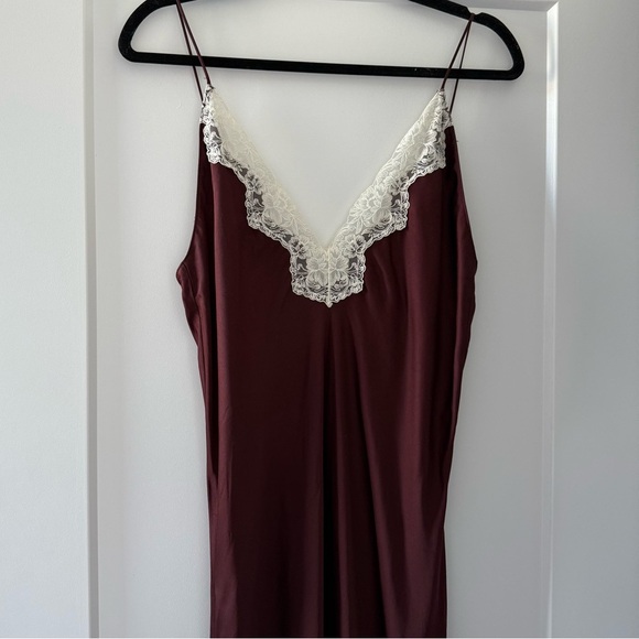 Zara viral chocolate brown maxi slip dress with lace neckline - size Large (L) - Picture 9 of 10